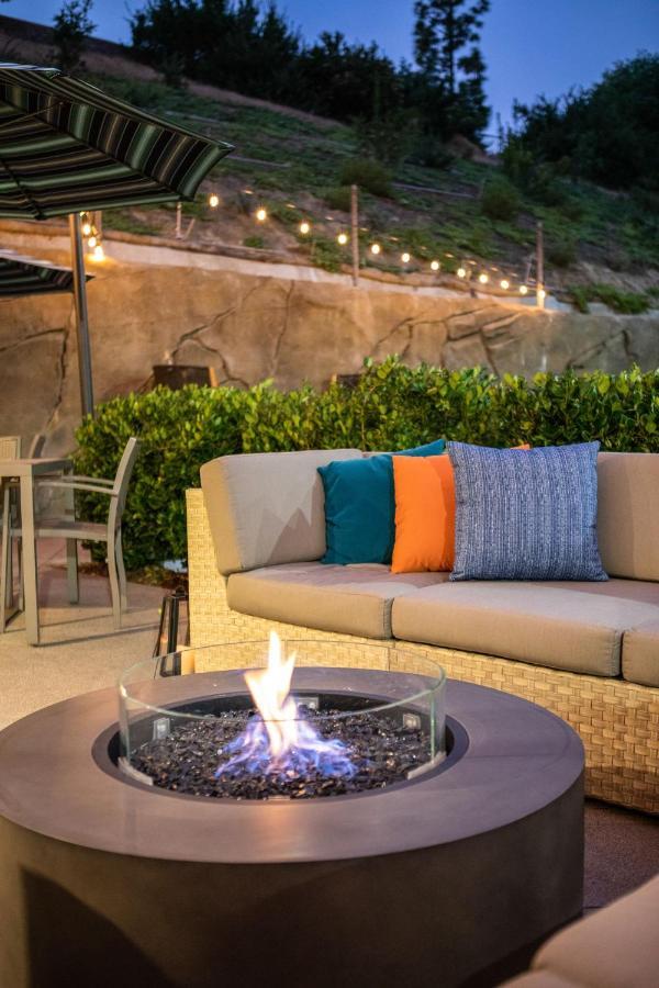 Ayres Hotel Vista Carlsbad Exterior photo